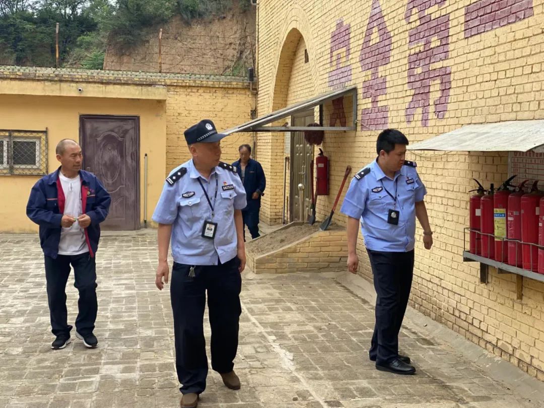 临汾翼城：民爆消防无小事   勤检除患保平安