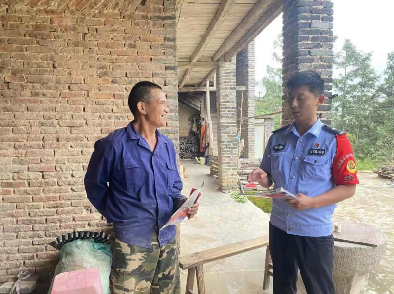 福建三明洋中派出所：念好“三字诀”强化流动人口服务管理