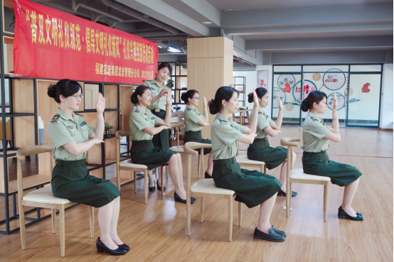 福建龙岩高速开展“普及文明礼仪规范 倡导文明礼仪新风”兴趣组团活动