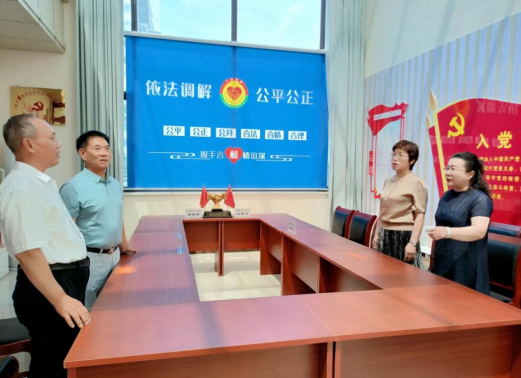 太原市万柏林区司法局：持续优化法治化营商环境　汇都商贸公共法律服务站挂牌成立