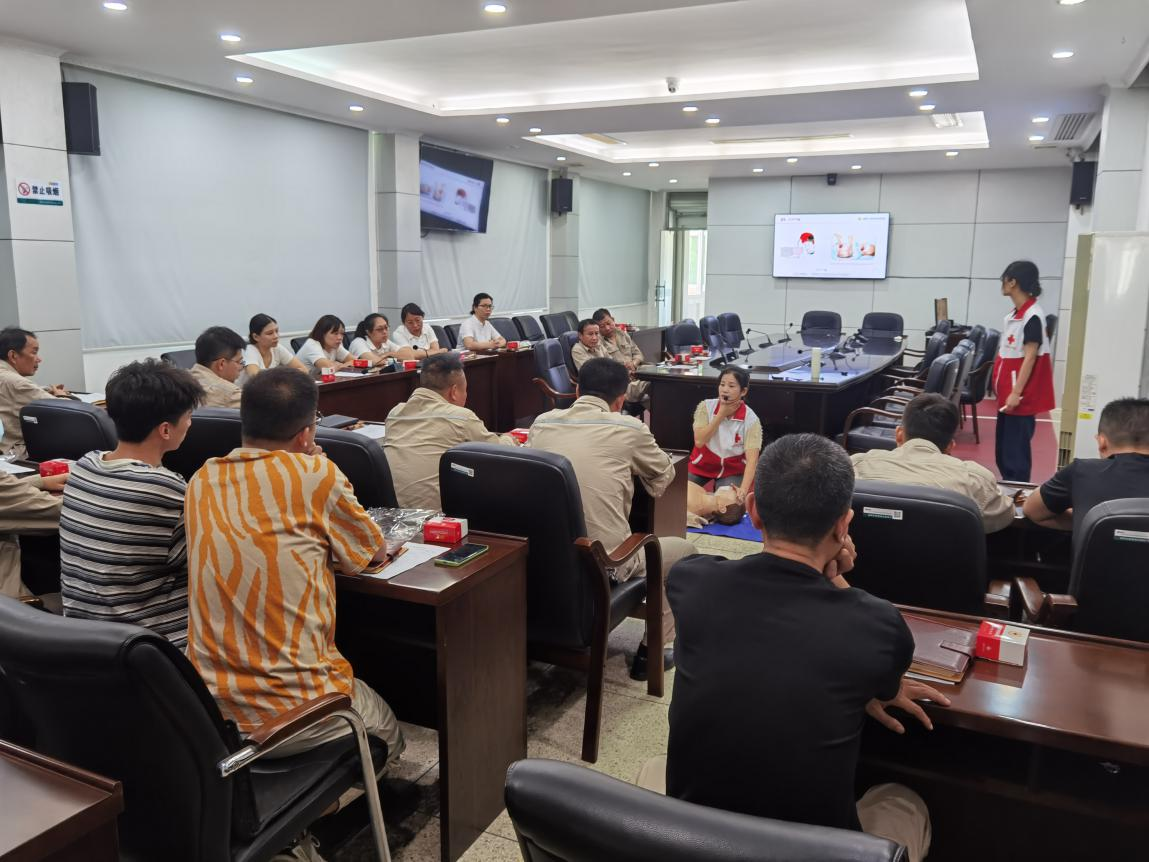 福建云霄供电：举行紧急救护培训 增强员工自救互救能力