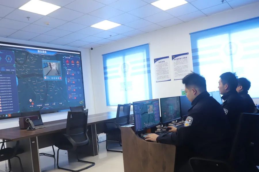 搭建深耕善治“主框架” 打造竹乡公安“枫警线”