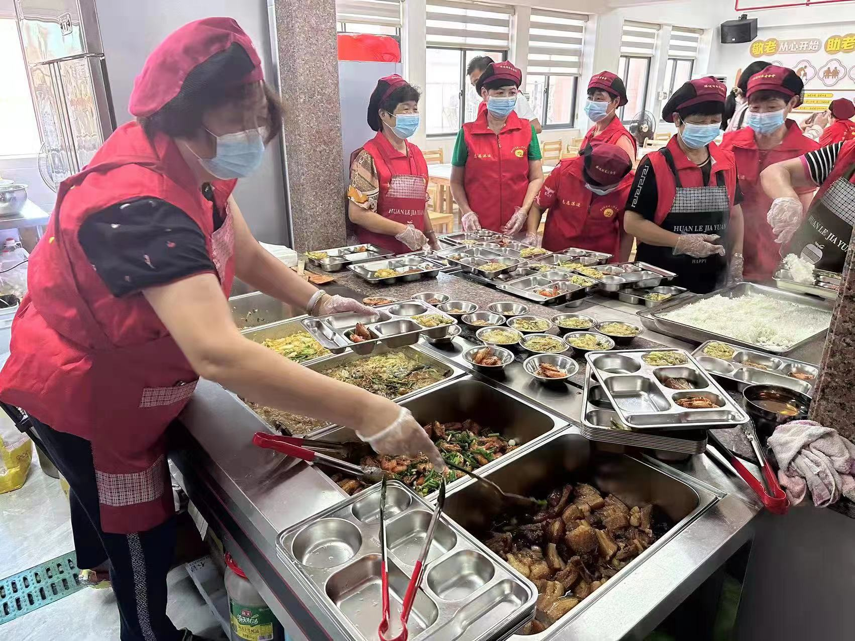 福建石狮港边村海外华侨心系家乡  捐资2000 万元 兴建小学、老年幸福院