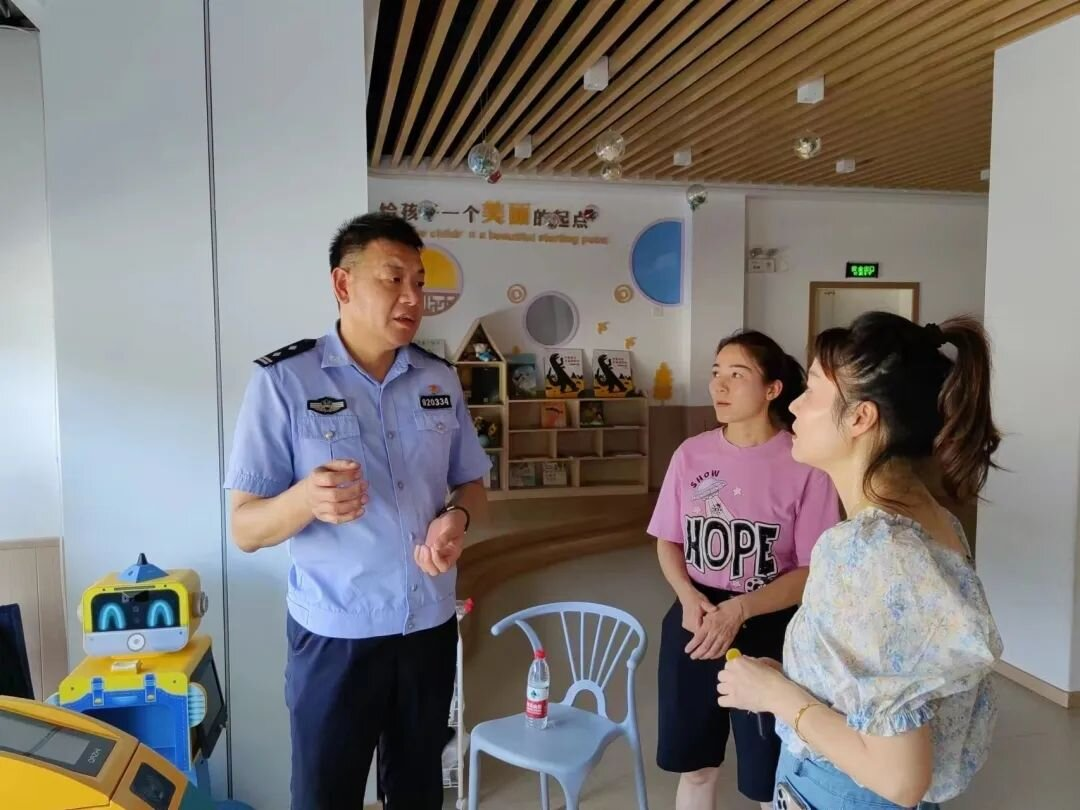 福建福安公安积极开展中小学幼儿园安全隐患大排查大整治工作