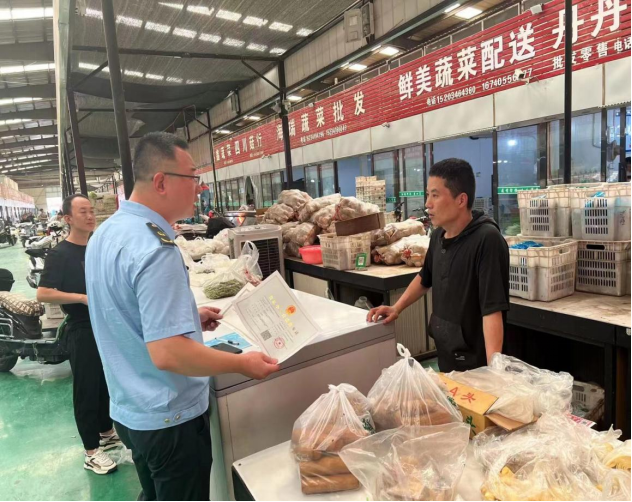 太原万柏林区和平街道开展创建国家卫生城市整治行动