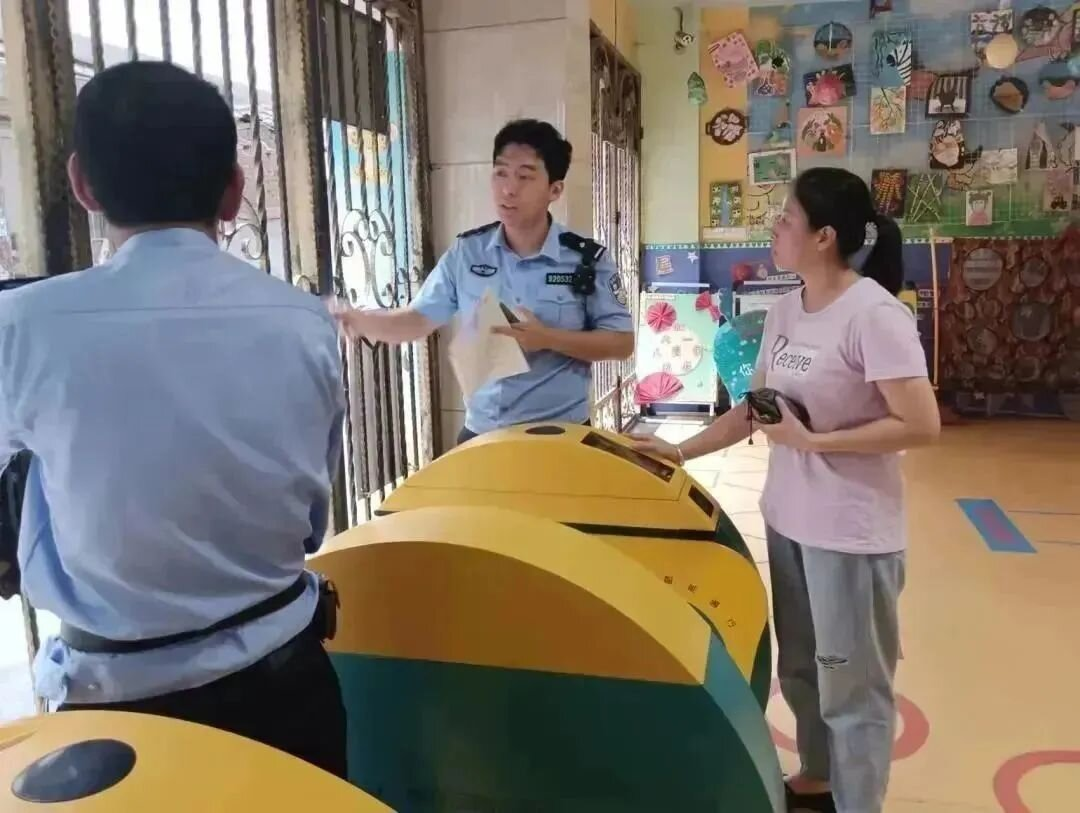 安全“警相随”| 福建福安公安开展暑期校园安全检查