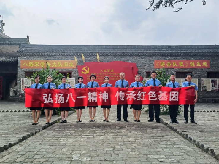 临汾市检察院第一党支部、第九党支部开展“弘扬八一精神传承红色基因”主题党日活动