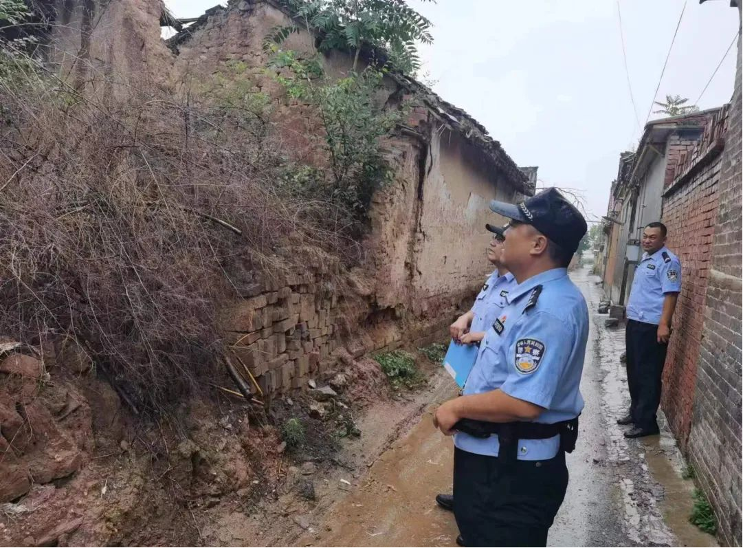 长治潞城：翟店派出所切实做好辖区做好汛期危房排查工作