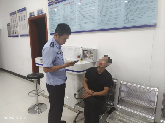 福建福安公安：警惕网上借贷 “小贷”滚成“巨债”