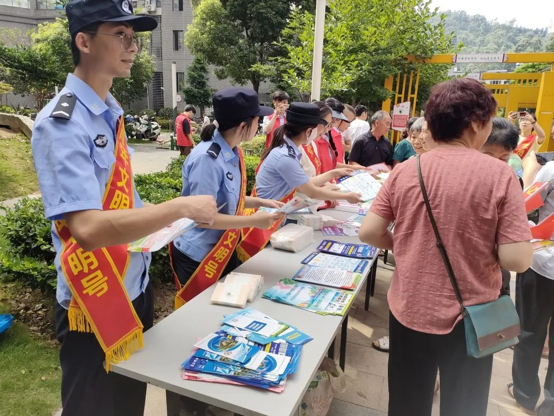 福建福安城南派出所：步履不停 守护平安