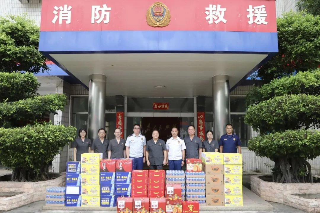 慰问送温暖 关怀暖人心 ——福建漳浦法院开展走访慰问消防官兵活动