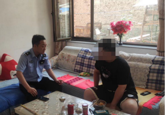 长治壶关：差一秒就转钱！公安及时制止