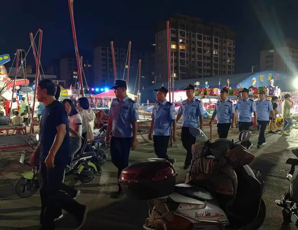 长治沁源公安开展夏夜治安巡查宣防第二次集中统一行动