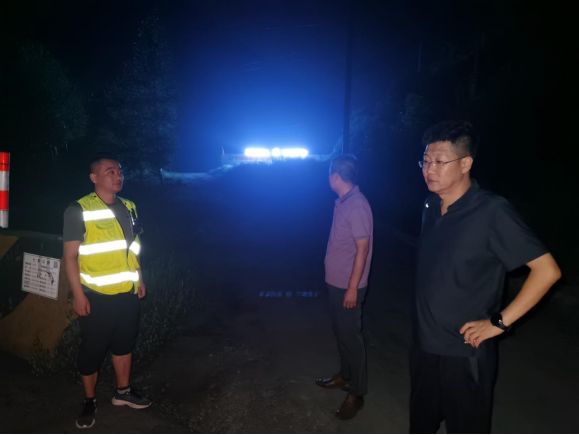 太原古交市桃园街道开展“打非治违”专项行动