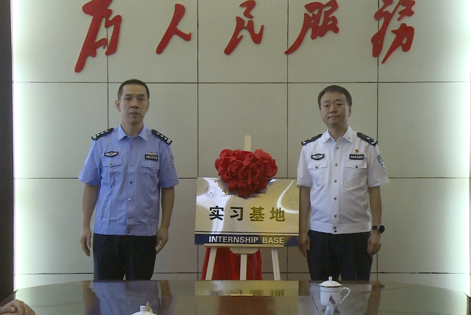 ce57ef8cff08d79573642e30af0dd38.png