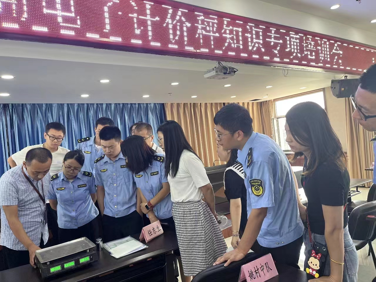 太原晋源区市场局：开展电子计价秤知识专项培训