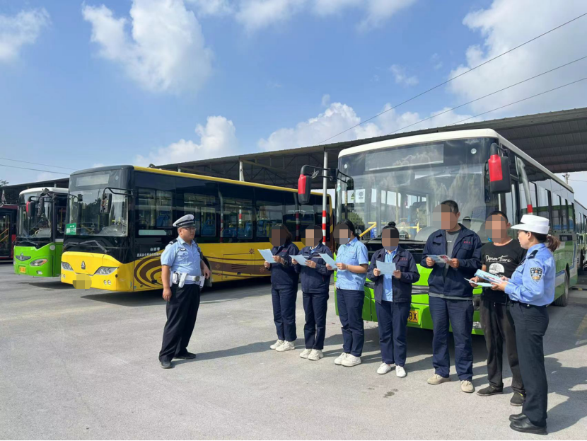 【夏季行动】长治壶关交警：走进久安公交公司为驾驶员“充电”