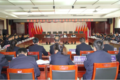 吕梁市公安局党委委员、副局长、交警支队长刘亚楼同志一行赴交口县公安局督导检查工作