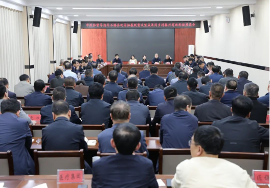 吕梁市政协主席乔晓峰在石楼县督导调研巩固衔接工作