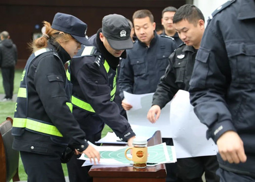 长治潞城公安分局：厉兵秣马练精兵  靶场射击展风采