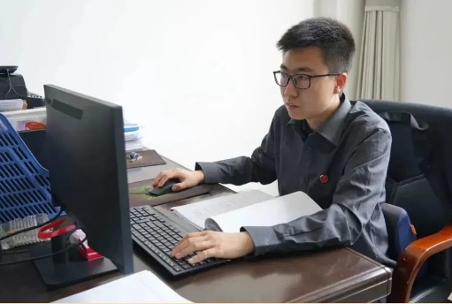 【身边榜样】张奔《平凡岗位求卓越  身体力行守初心》