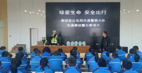 太原娄烦：交通安全进校园  文明出行记心间