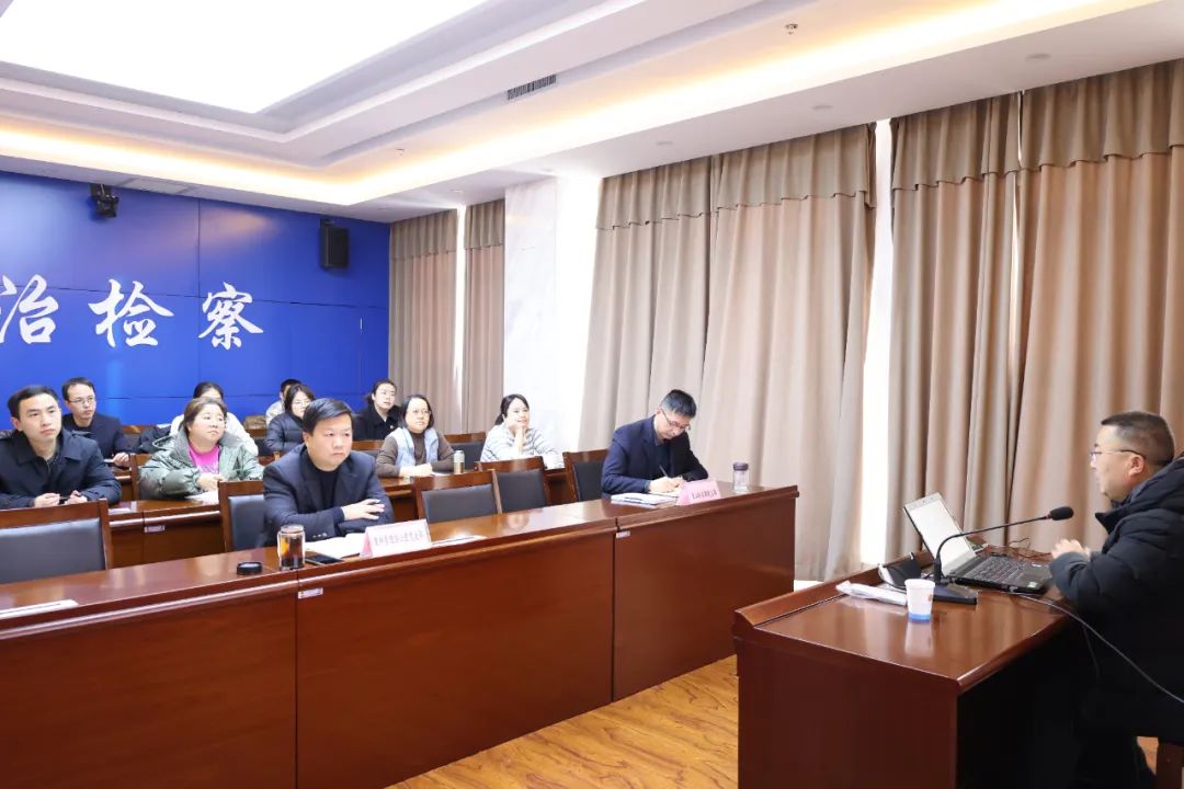 听一堂“专题党课” 赴一场“文化盛宴”