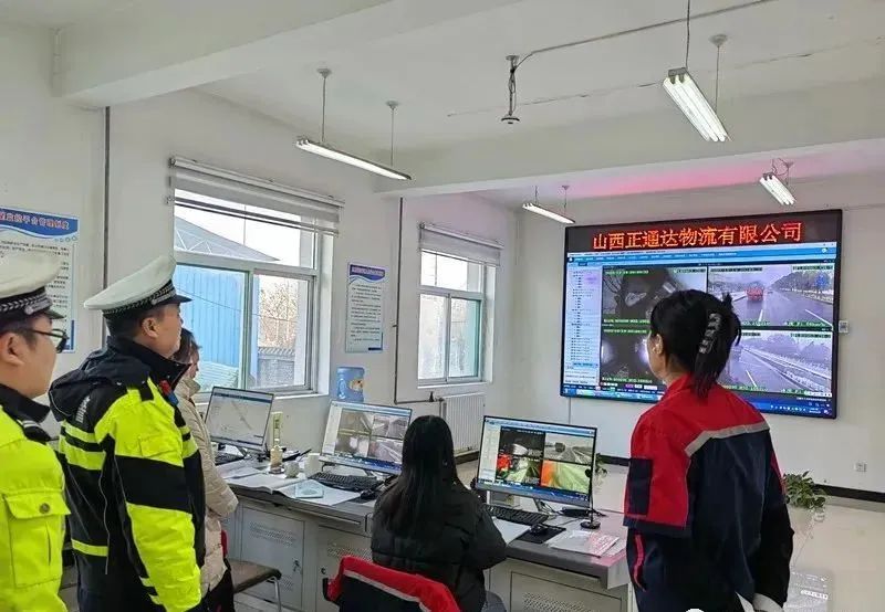 临汾尧都公安交警进企业  拧紧冬季交通安全弦