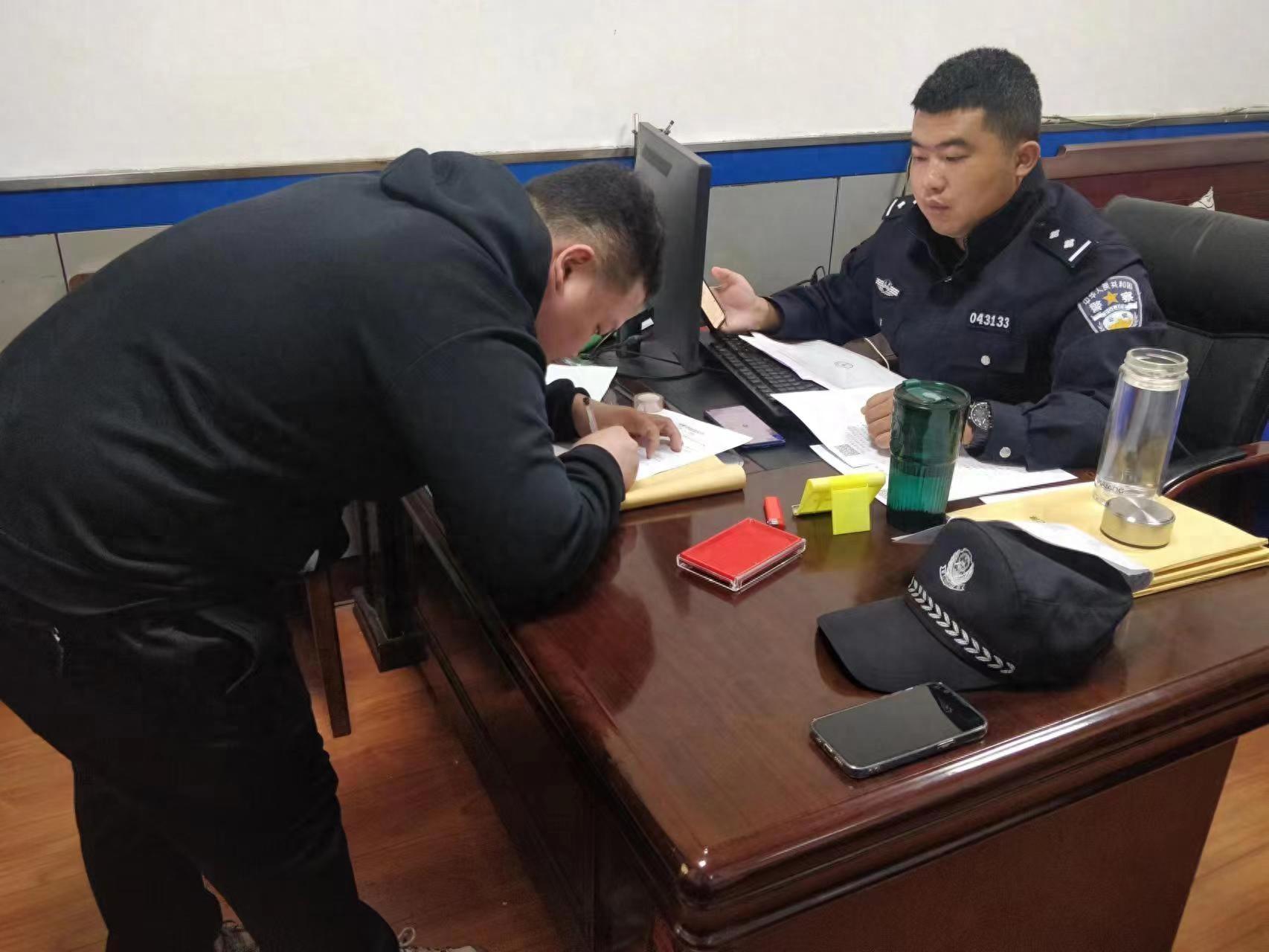 长治襄垣县公安局侯堡派出所杜晖：无怨无悔从警路  一生不负藏青蓝