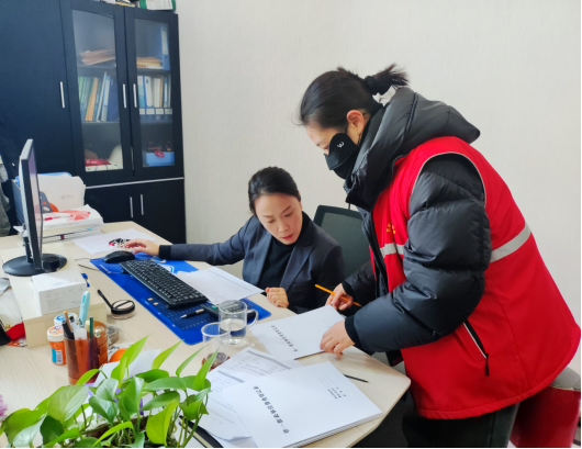 太原万柏林区西矿街南社区“网格+经济普查”　助力经济普查加速度