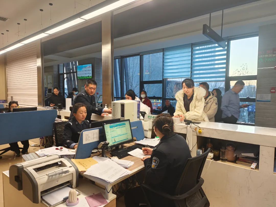 太原小店区便利化措施保障出入境办证高峰