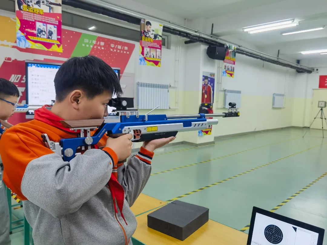 太原小店区实验小学东润校区举办第二届射击对抗赛