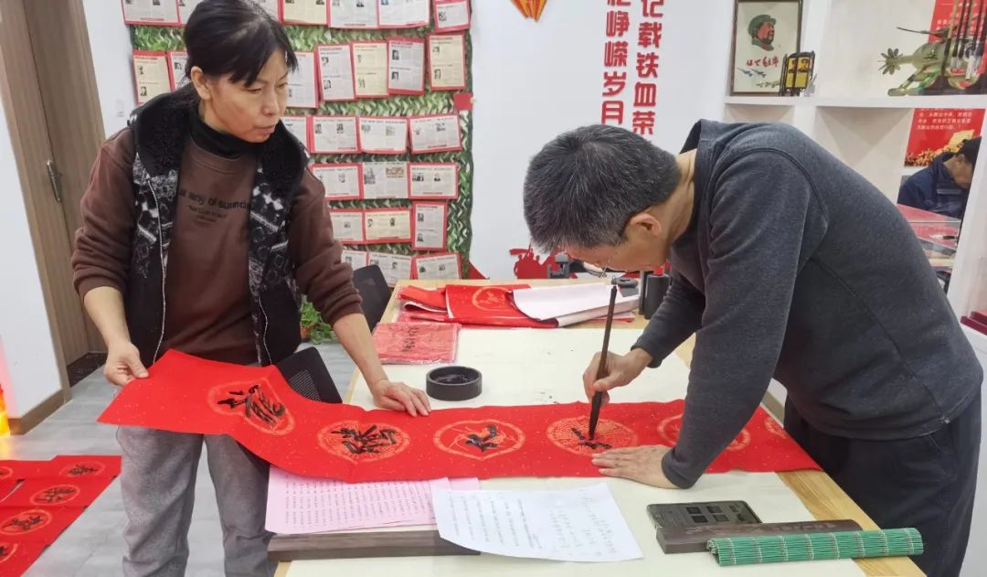 太原迎泽区迎泽街道：腊八送温情  “粥到”迎新春