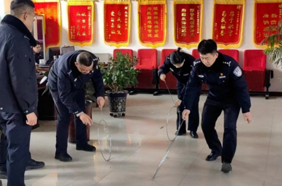 心理服务随警行  爱警暖警凝警心——大同天镇县公安局持续开展心理送教活动