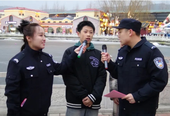 长治壶关公安花式宣传共享平安中国年