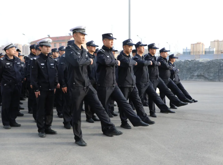 【以练促进  以练促战】长治壶关县公安局组织开展队列训练