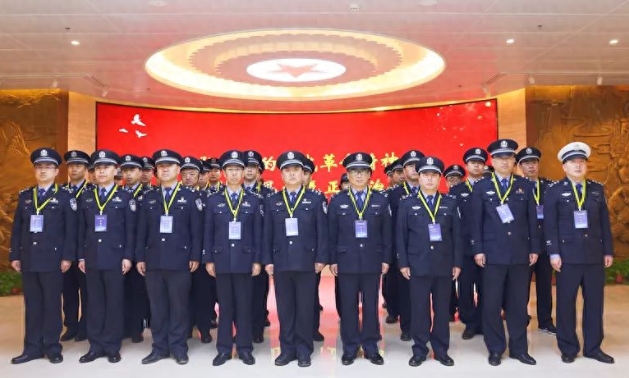 晋城泽州县公安局组织党员民警开展廉政教育