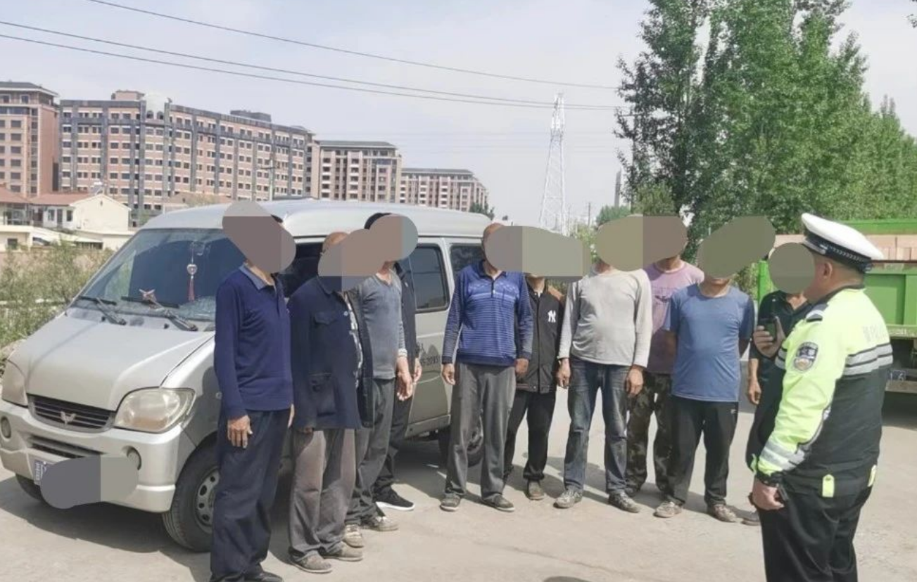 为图方便挤一挤  侥幸超员“驶”不得