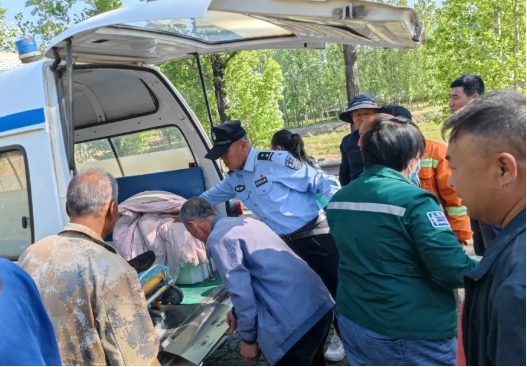 【暖心警事】有“警”无险 !