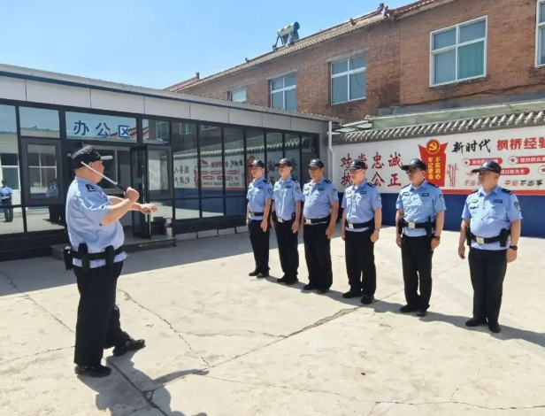 长治壶关公安局集店派出所常态化开展实战大练兵行动
