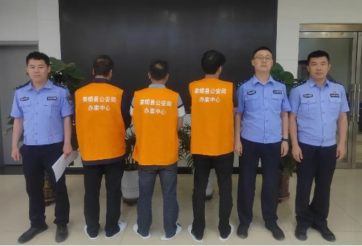  伸手必被抓！私挖盗采石英矿料，太原娄烦公安严惩不贷