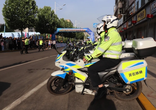 平安“完赛”！山西灵石公安“警”密相伴，热力护航马拉松