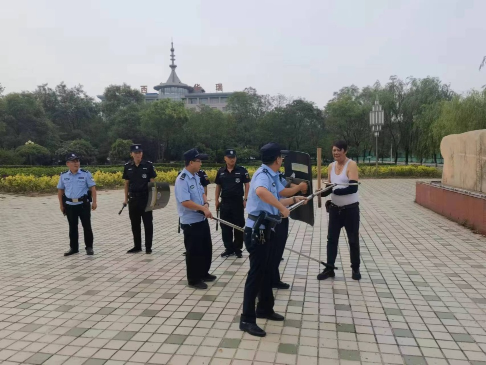 吕梁交口县公安局桃红坡派出所召开警保联勤联动工作部署培训会