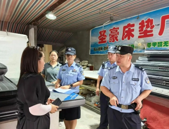 晋中左权县公安局辽阳派出所：深入辖区行业场所开展安全隐患检查工作