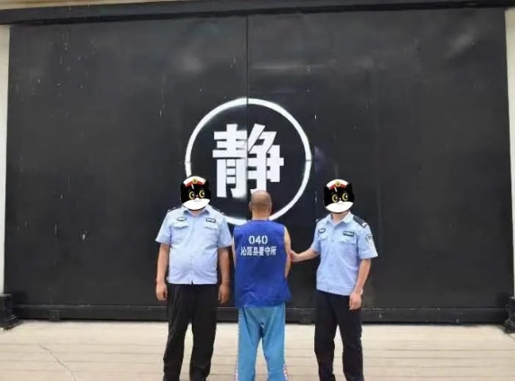 为赌博网站充当代理，抓！