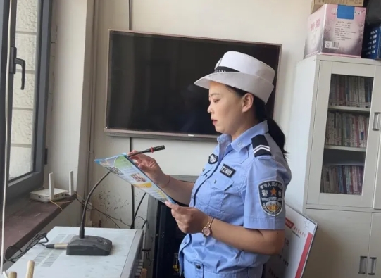 长治壶关交警借力农村“大喇叭” 奏响交通“安全曲”