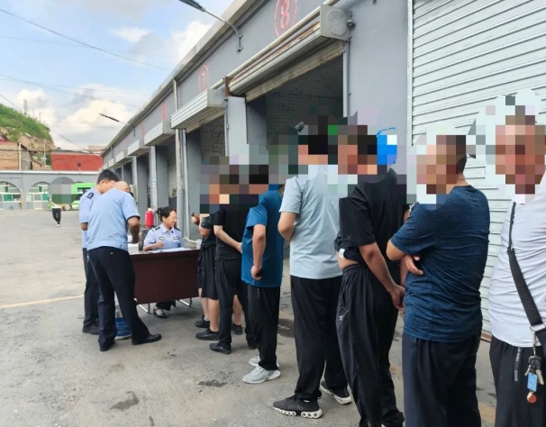 吕梁临县公安：严查“毒”驾除隐患  守护平安不“毒”行