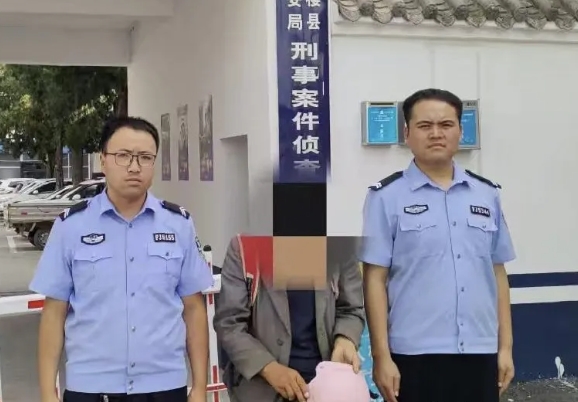 重拳出击！吕梁石楼县公安局成功破获四起卖淫嫖娼案