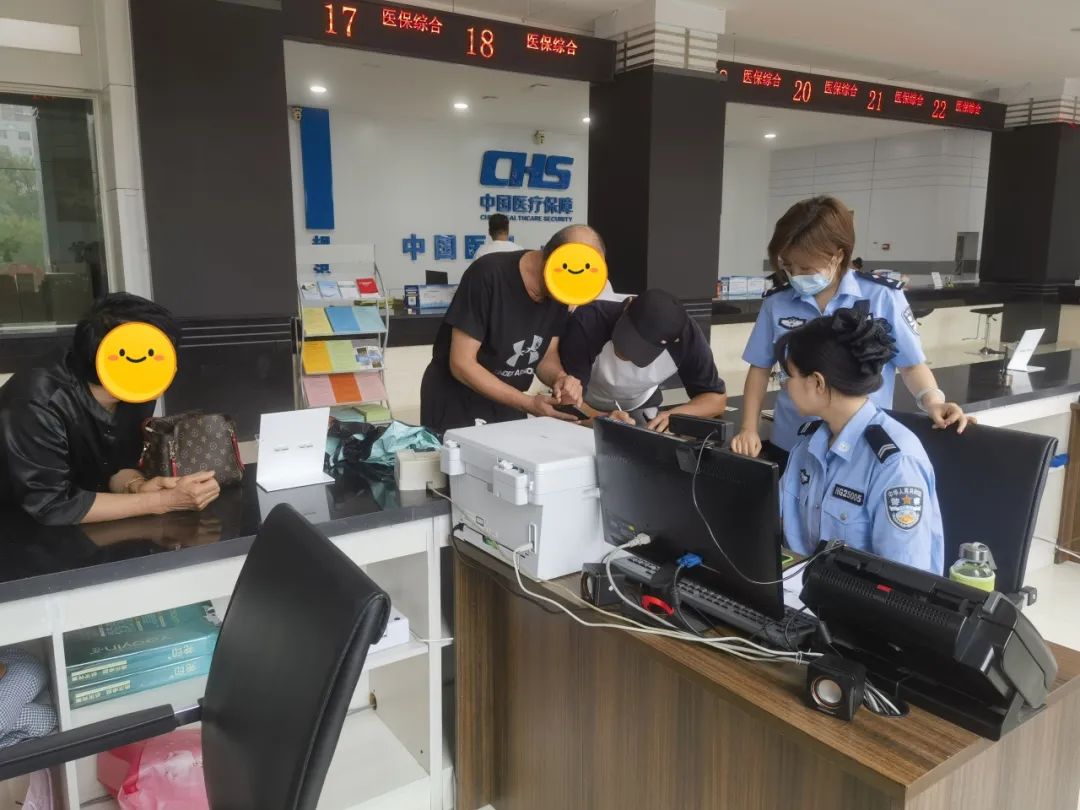 “出入有境，服务无境”朔州怀仁公安为聋哑人士办证获“无声”点赞