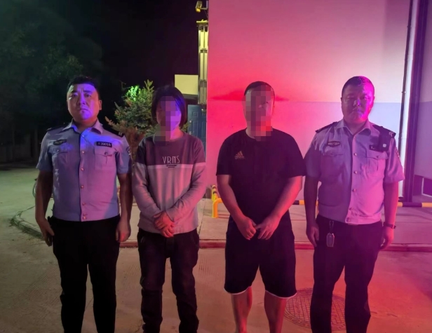 吕梁临县公安护送精神障碍患者回家